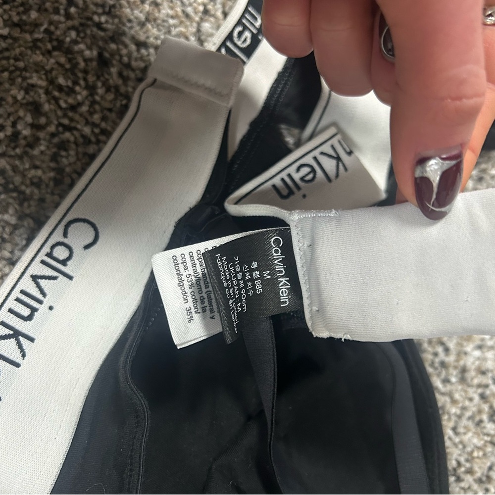 Calvin Klein Bras! - Picture 9 of 10